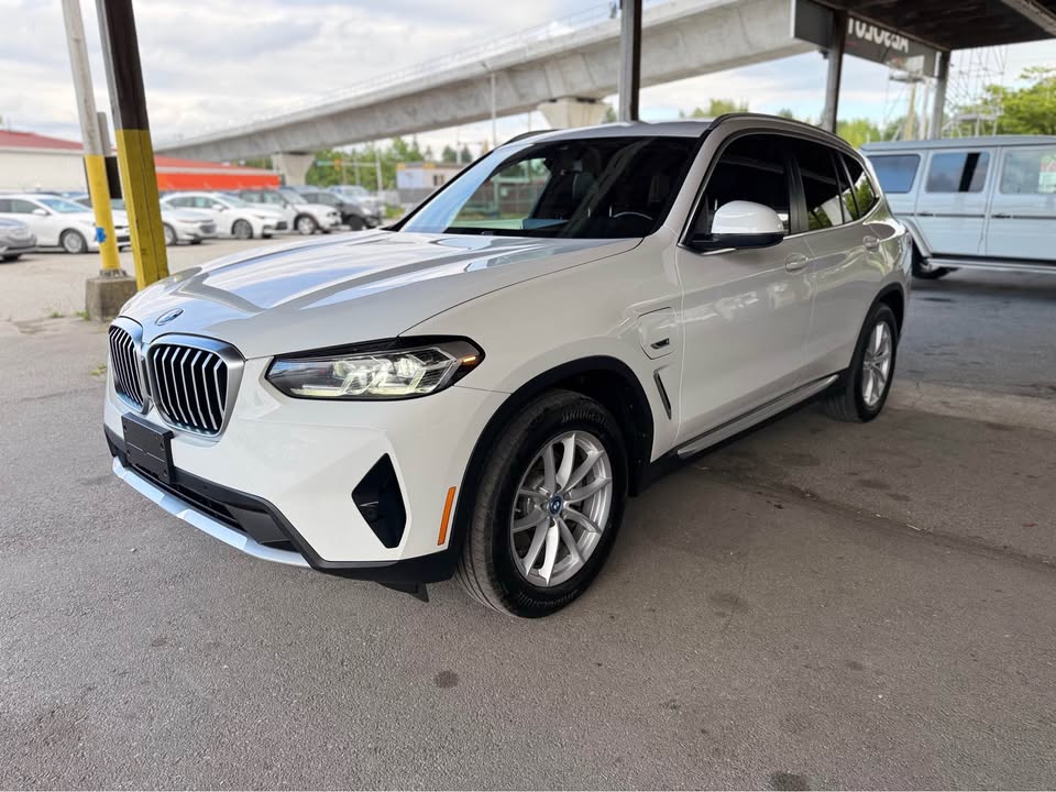 2022 BMW X3E HYBRID